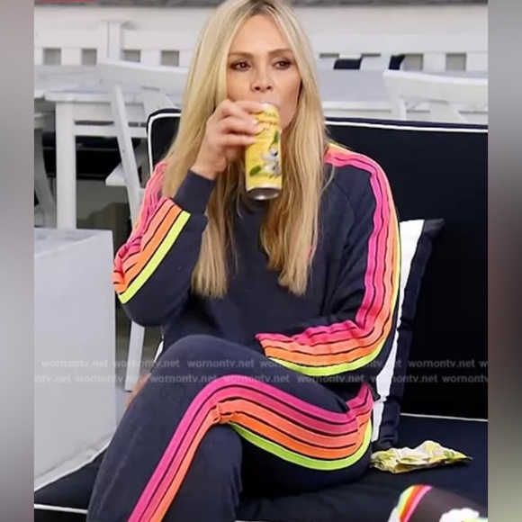 Aviator Nation Bolt Embroidery Classic Cropped Crew Sweatshirt - Picture 12 of 17